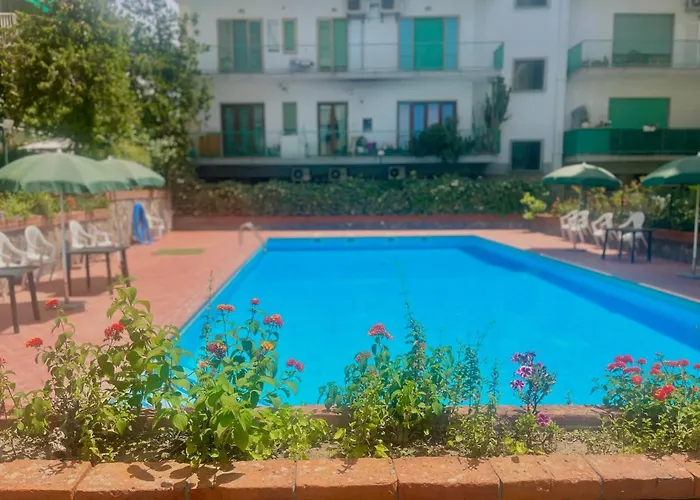Sorrento Home Pool Family Big Appartament In Sorrento Center